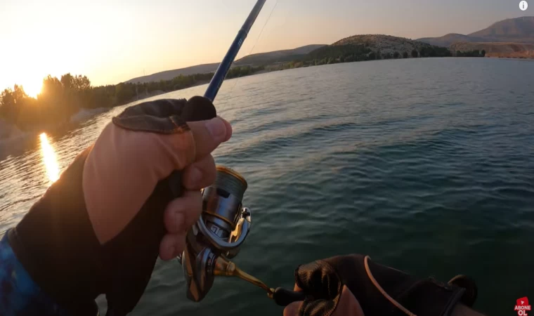 PERCHLER BU YEME ÇILDIRIYOR ! / JİG İLE PERCH AVI / +40 CM