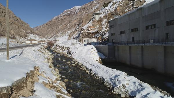 12 ton alabalık telef oldu