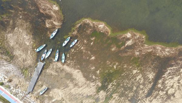 Suyu 50 metre çekilen Beyşehir Gölü kan ağlıyor