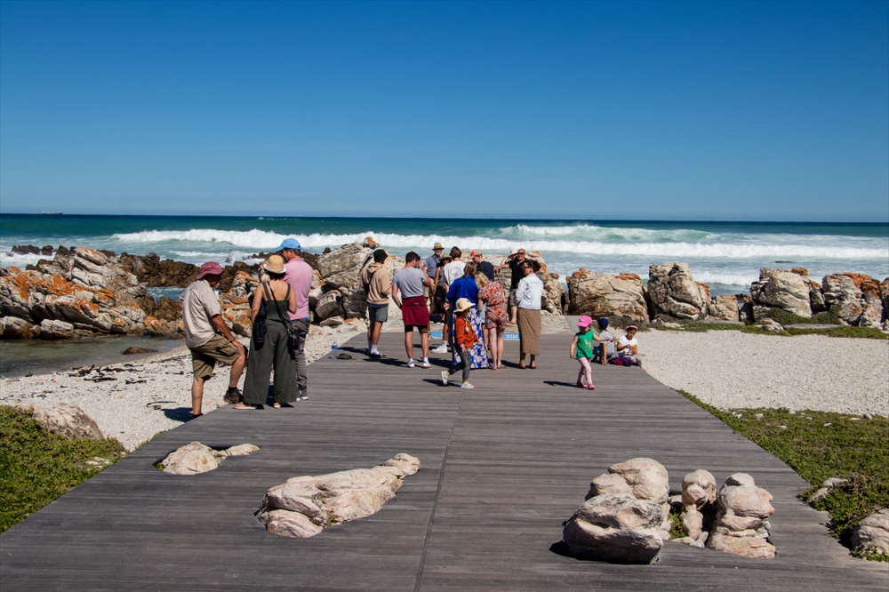 Afrika'nın en güney noktasında, okyanusların kesiştiği yer: Agulhas Burnu