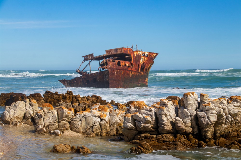 Afrika'nın en güney noktasında, okyanusların kesiştiği yer: Agulhas Burnu