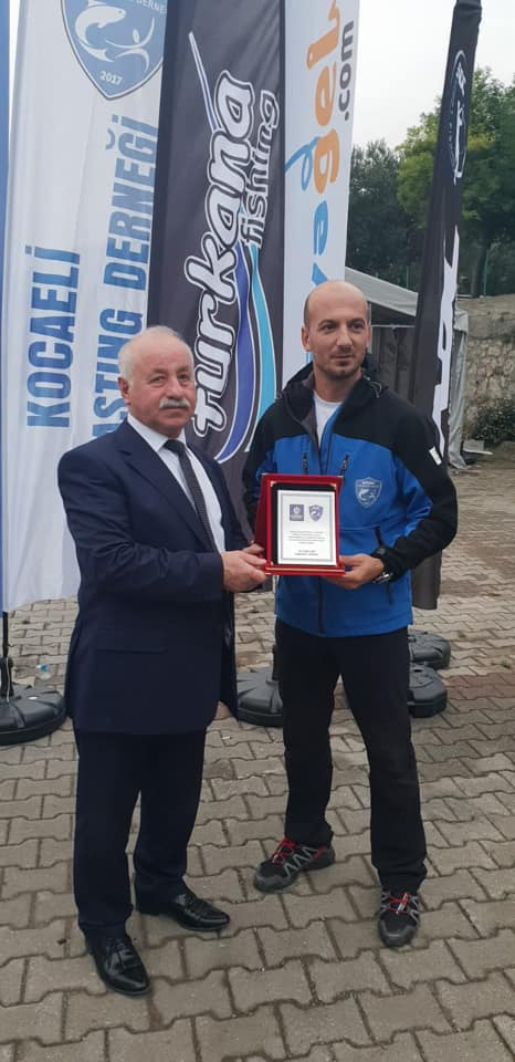 Ülkemizi Yurt Dışında Temsil Edenler : Kadir Cihan Pestil