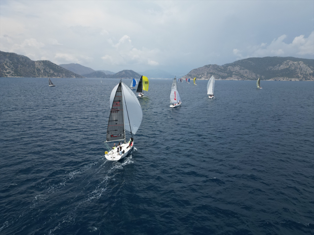 Marmaris MIYC Kış Trofesi yat yarışları altıncı ayak mücadelesi tamamlandı