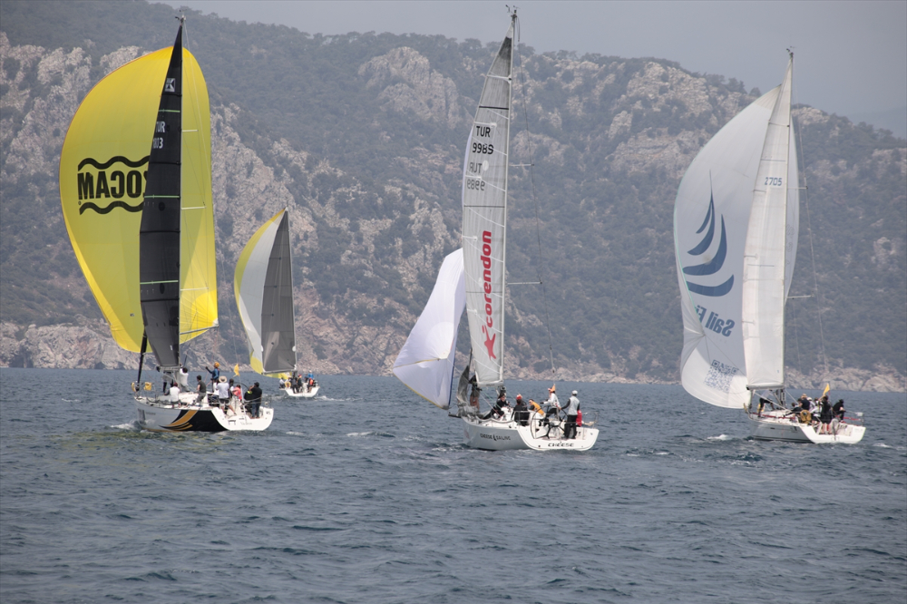 Marmaris MIYC Kış Trofesi yat yarışları altıncı ayak mücadelesi tamamlandı