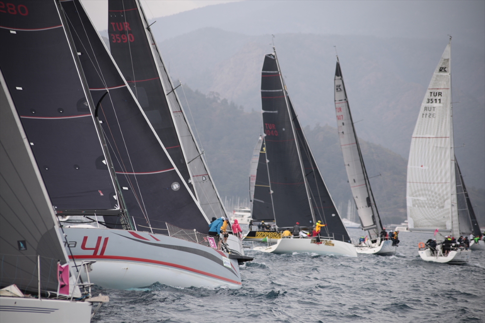Marmaris MIYC Kış Trofesi yat yarışları altıncı ayak mücadelesi tamamlandı