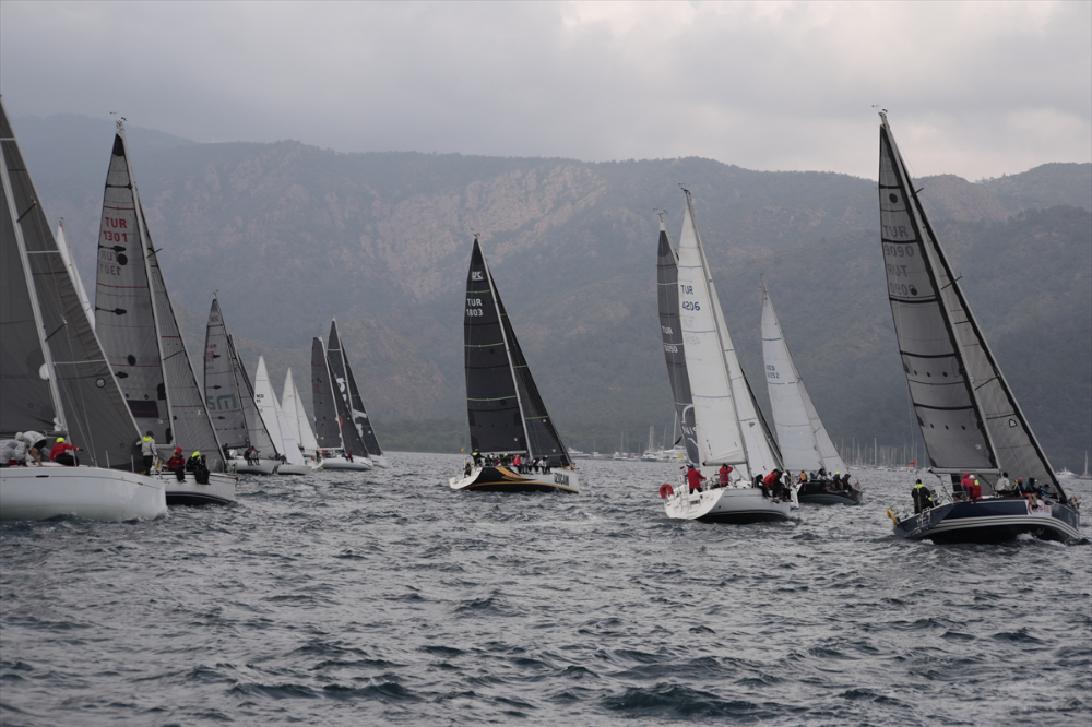 Marmaris MIYC Kış Trofesi yat yarışları altıncı ayak mücadelesi tamamlandı