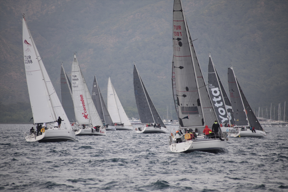 Marmaris MIYC Kış Trofesi yat yarışları altıncı ayak mücadelesi tamamlandı