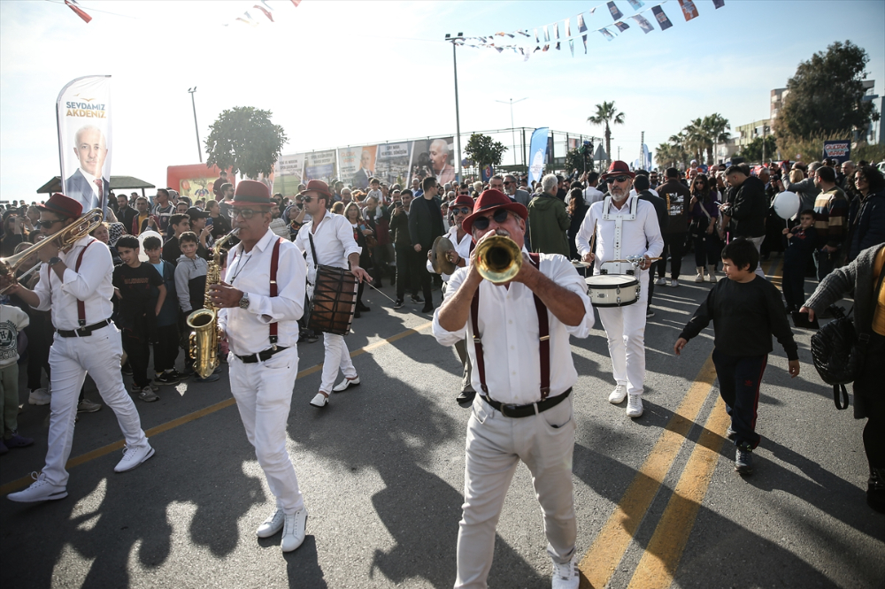 Mersin Karaduvar Balık Festivali'nde 12 ton balık dağıtıldı