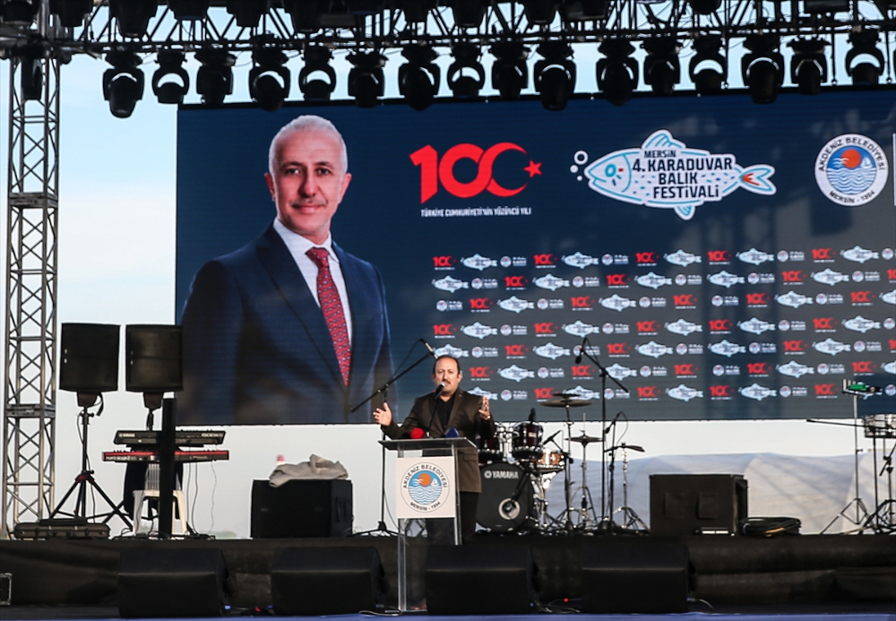 Mersin Karaduvar Balık Festivali'nde 12 ton balık dağıtıldı