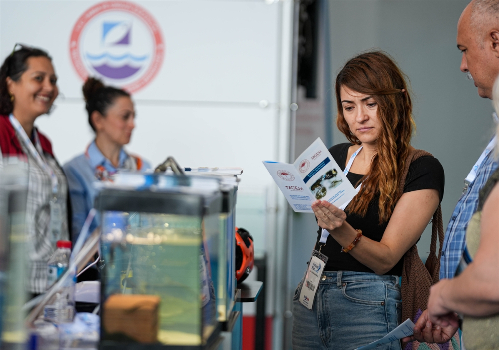 Türkiye ve Norveç'in su ürünlerindeki işbirliği İzmir'de düzenlenen forumda ele alındı