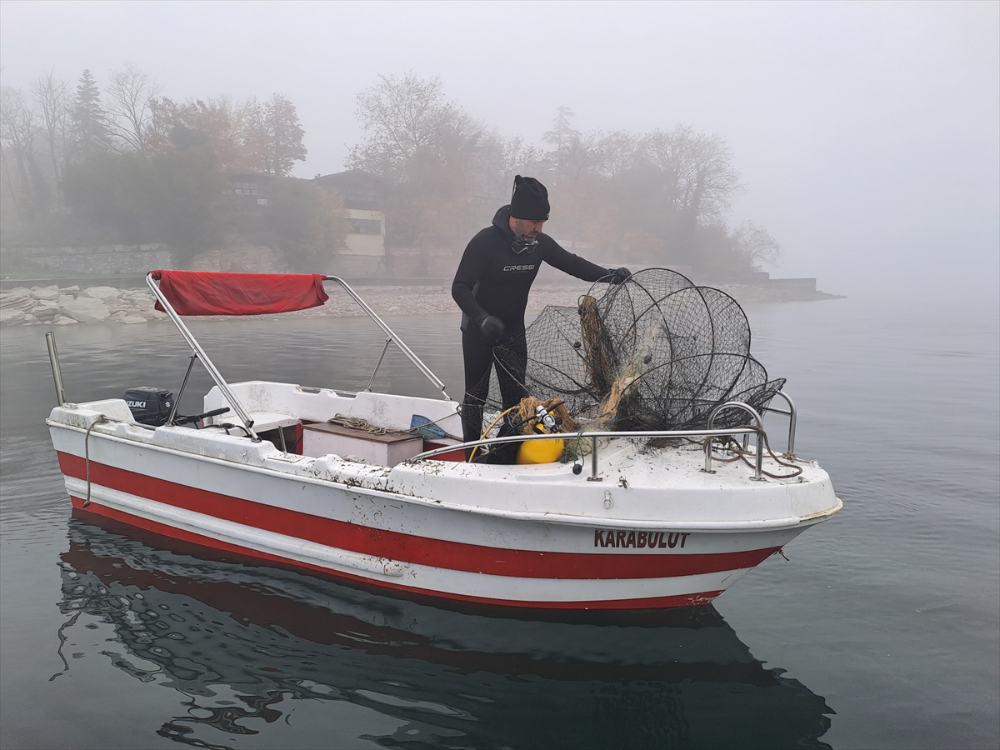 Sapanca Gölü "hayalet ağ"lardan temizleniyor|Balık Haber - Balık TV