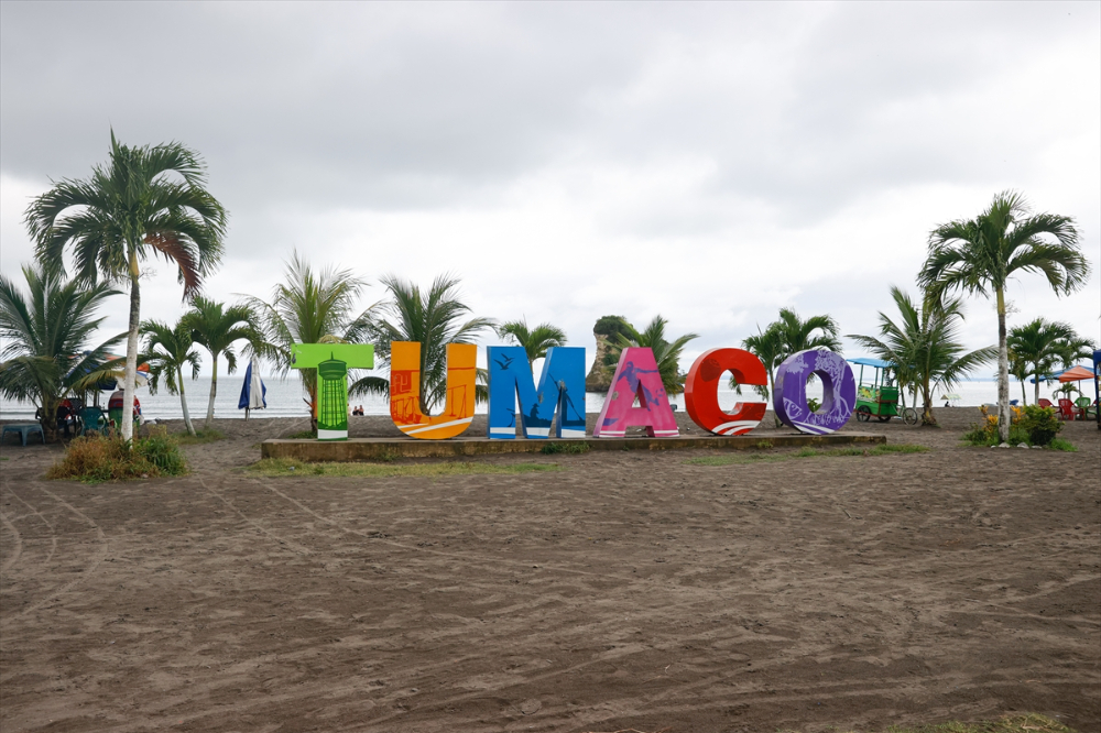 Kolombiya'nın zengin balıkçılık gelenekleriyle tanınan liman kenti Tumaco'da günlük yaşam