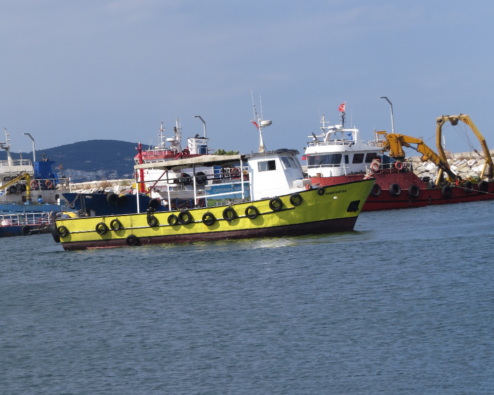 Küçükyalı Balıkçı Barınağı