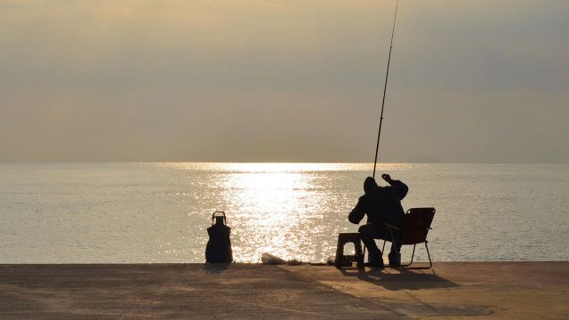 Mersin'de kaçak balık avlayan kişiye 4 bin 581 lira ceza