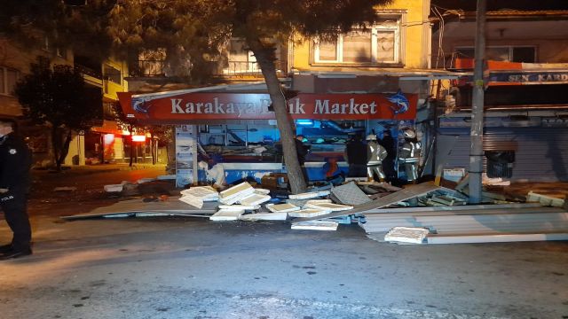 Bağcılar'da balıkçı dükkanında patlama