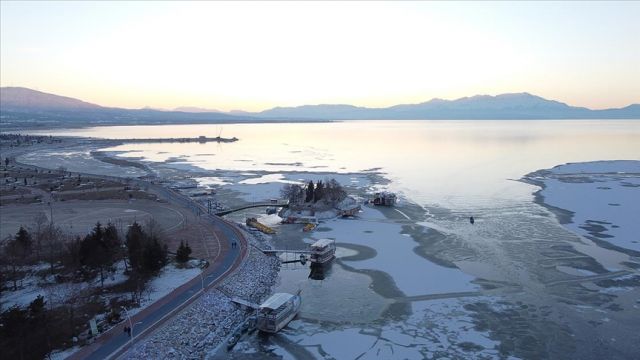 Beyşehir Gölü'nden 10 ton hayalet ağ çıkarıldı