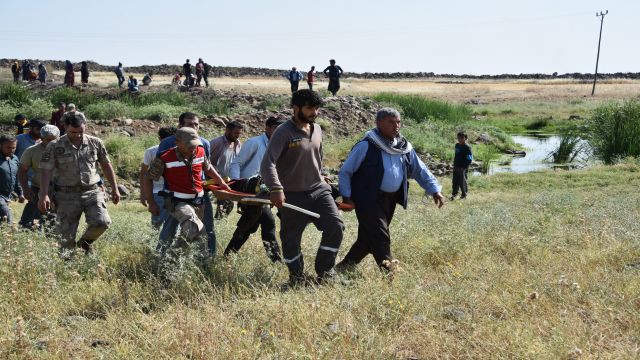 Şanlıurfa'da balık tutmak için gölete giren kişi boğuldu
