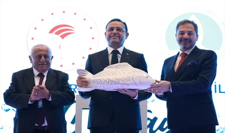 Antalya'da "9. Su Ürünleri Yetiştiriciliği Çalıştayı" başladı
