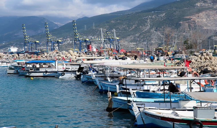 Hataylı depremzede balıkçılar yeni rıhtımla güvenli alana kavuştu