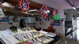 Trabzon’da kısıtlamada balığa ilgi