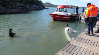 Ayvalık'ta hortumdan batan tekneleri kurtarma çalışmalarına Sahil Güvenlik desteği