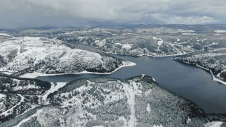 Cadde ve sokaklardan toplanan karlar Alibeyköy Barajı bölgesine dökülüyor