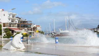 Datça'da fırtına hayatı olumsuz etkiledi