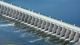 Manyas Barajı doldu, çiftçilerin yüzü güldü