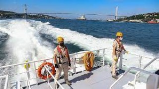 Dünyanın en zorlu su yolu "Boğazlarımız" onlara emanet