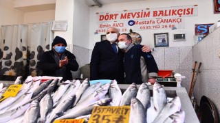 Trabzon Büyükşehir Belediye Başkanı Zorluoğlu Yeni Balık Hali esnafını ziyaret etti