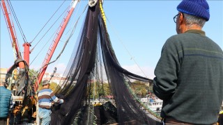 Karadenizli balıkçılar Marmara'da "lüfer" peşinde