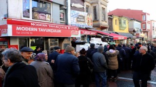 Edirne'de kilogramı 5 liradan satılan hamsi vatandaşlardan ilgi görüyor