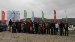 "Ankara'da Geleceğe Rastgele" gelecek vaad ediyor