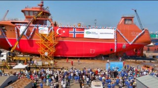 Canlı balık taşıma gemisi Seifjell suya indirildi