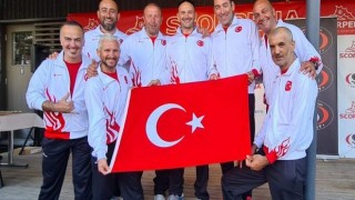 Avrupa ikincisi olan Zıpkınla Balık Avı Milli Takımı, yurda döndü