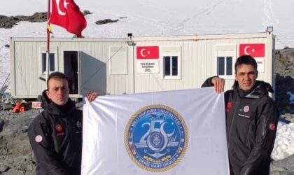 Türk denizcileri Antarktika kıtasında batimetrik ölçüm yaptı