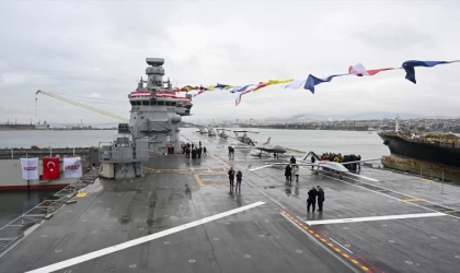 TCG Anadolu gemisi hizmete giriyor