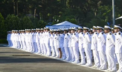 İTÜ Denizcilik Fakültesi mezunları diplomalarını törenle aldı