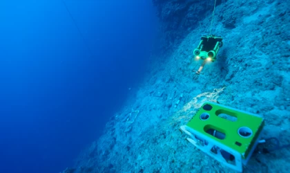 Su altında dalgıçların inemediği bölümlerdeki kazılar robotlarla yapılıyor