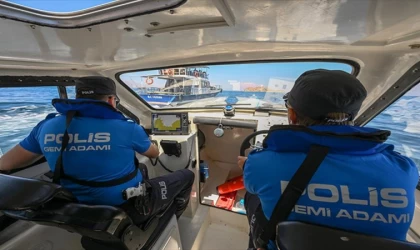 Van'da deniz polisi ekipleri geçen ay 21 tekneyi denetledi
