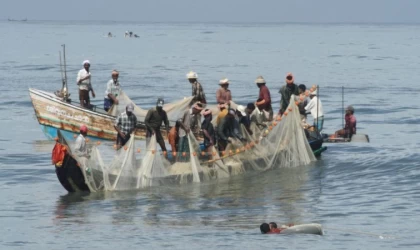 Sri Lanka 21 Hint balıkçıyı gözaltına aldı, teknelerine el koydu