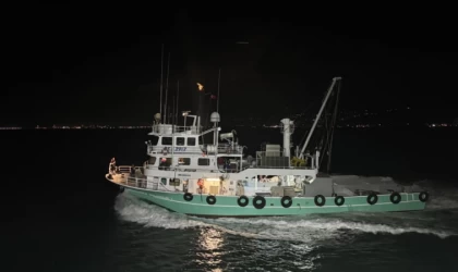 Arnavutköy’de balıkçılar denize açıldı